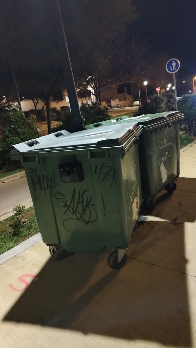 🚨EXCLUSIVA🚨

Nuevas imágenes inéditas del #AMR26 #F1Testing

*Es que, ni pasear a las perras puedo sin quitarme de la cabeza lo de Aston Martin 🤦🏻‍♂️, pero bueno, mejor reír que llorar, no? 😉 

Son test y seguro que la semana que viene algo mejorarán. Hay que tener Fé 💪🏻