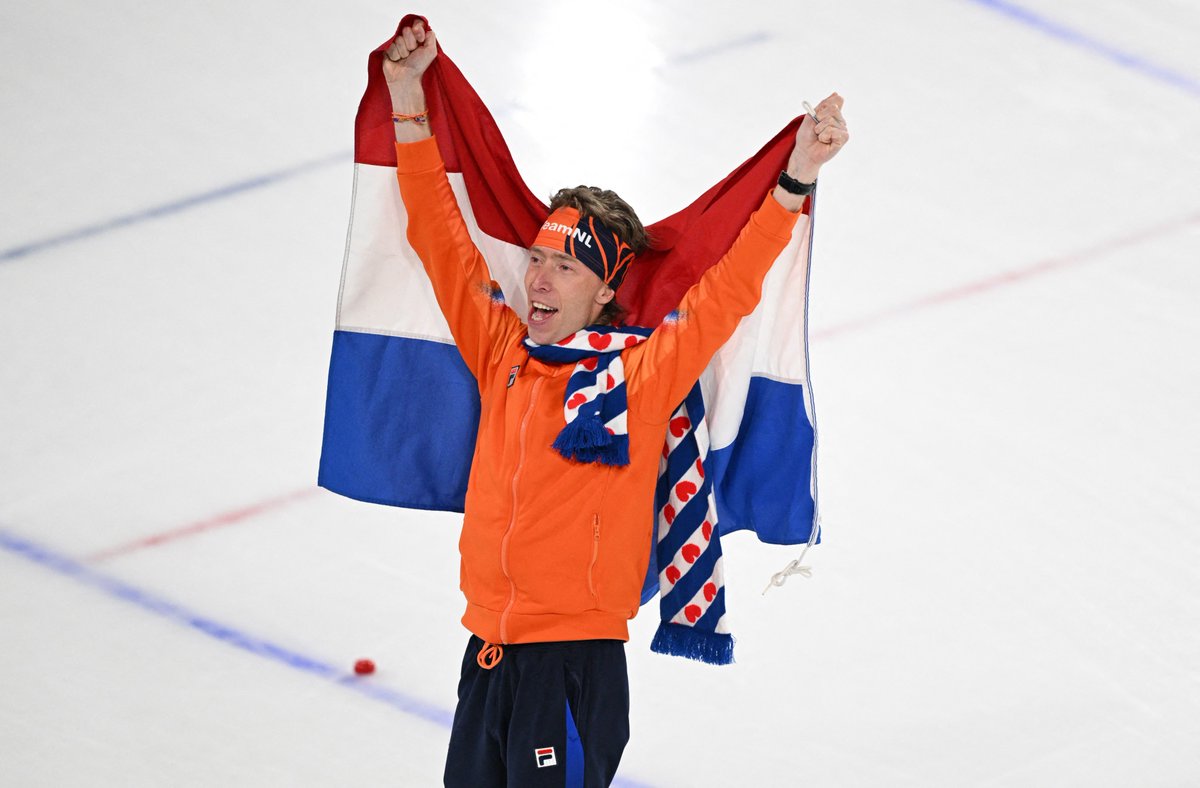 ISU_Speed's tweet photo. Results say bronze, but that mullet screams GOLD! 😎

🥉 Jorrit Bergsma 🇳🇱 - 10 000M

#Olympics #WinterSports #WinterOlympics #ISUShowtime #MilanoCortina2026 #SpeedSkating https://t.co/DonY2yc6FM
