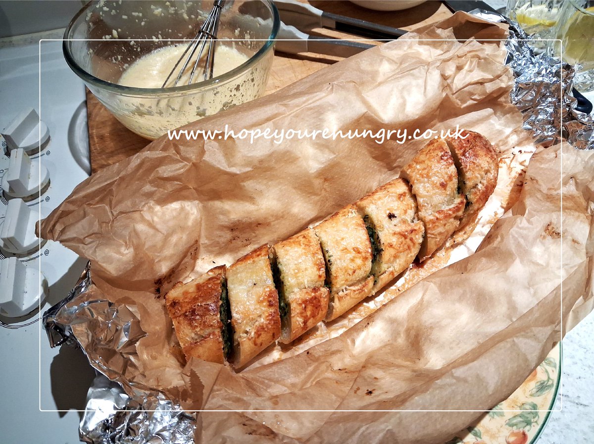 re_hungry's tweet image. Happy #Friday lovely Hungrys! Romantic dinner tonight - homemade Spaghetti alla Carbonara &amp;amp; Mr Hungry even made his special garlic bread (the cheese makes it special). Have a fabulous evening my friends &amp;amp; stay hungry! ;) x #bakeithappen #spaghetti #pasta #ValentinesWeekend