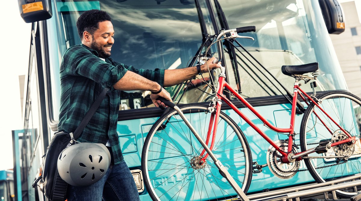 PGHtransit's tweet image. 🚴‍♀️ From bike lanes to buses and light rail, Pittsburgh’s mobility network is expanding access county-wide, making everyday trips easier and greener. 🚌🚲👇

prt-construction-newshub.prezly.com/pittsburgh-con… 

#Pittsburgh #Transit #BikeFriendly #Mobility