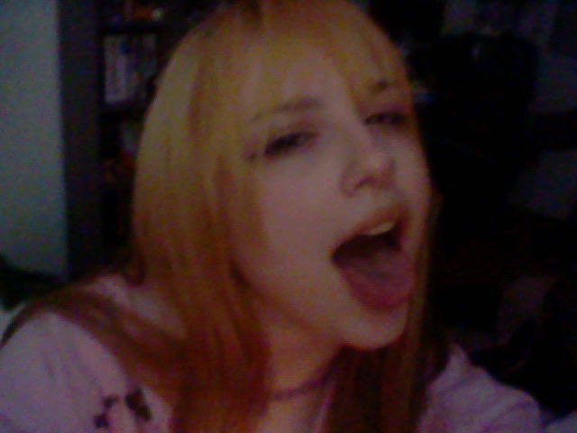 D3VILM4YCRY's tweet image. nintendo 2ds selfies #swag