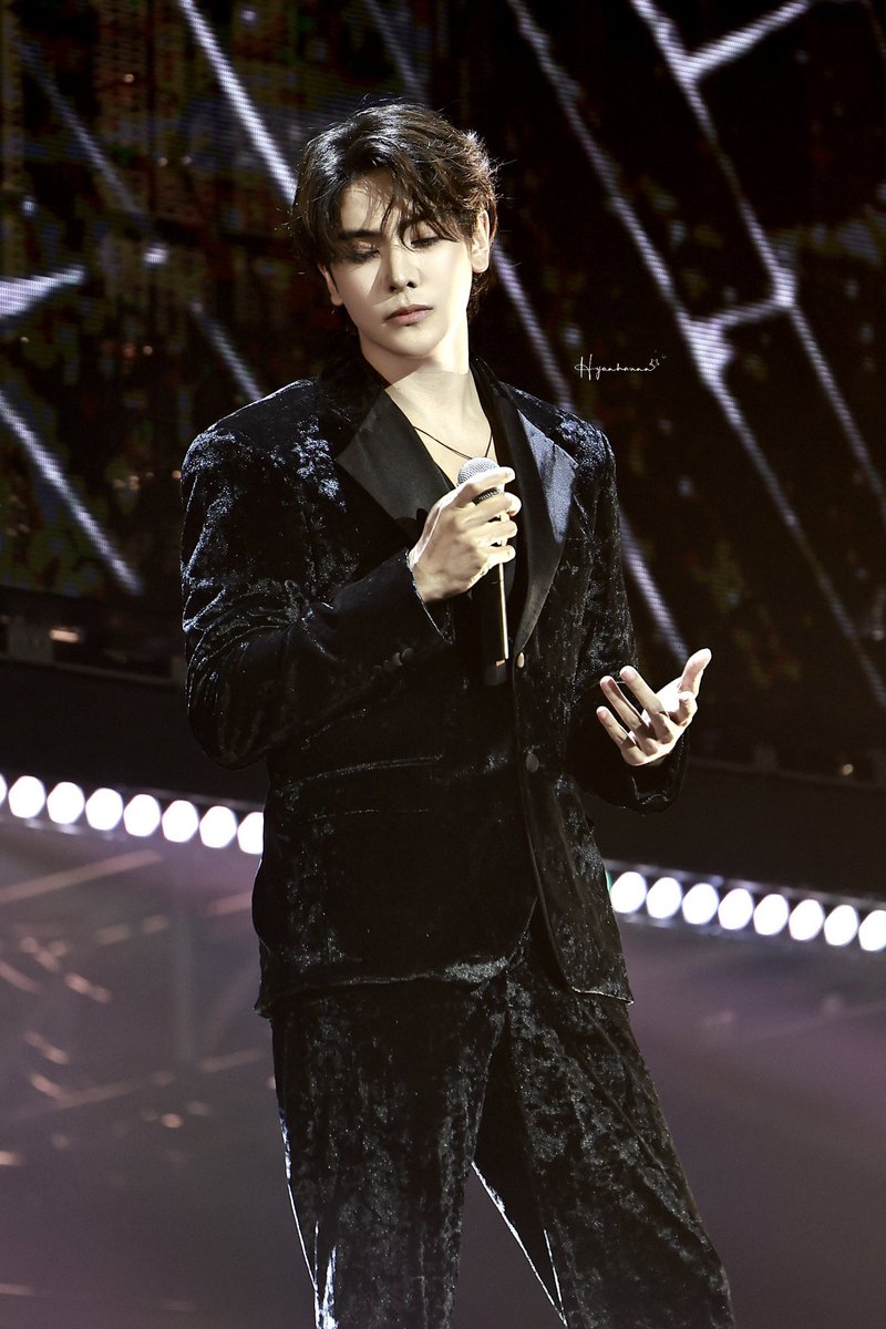 He gives his all in everything he does🥹✨ JASPER KINDLED