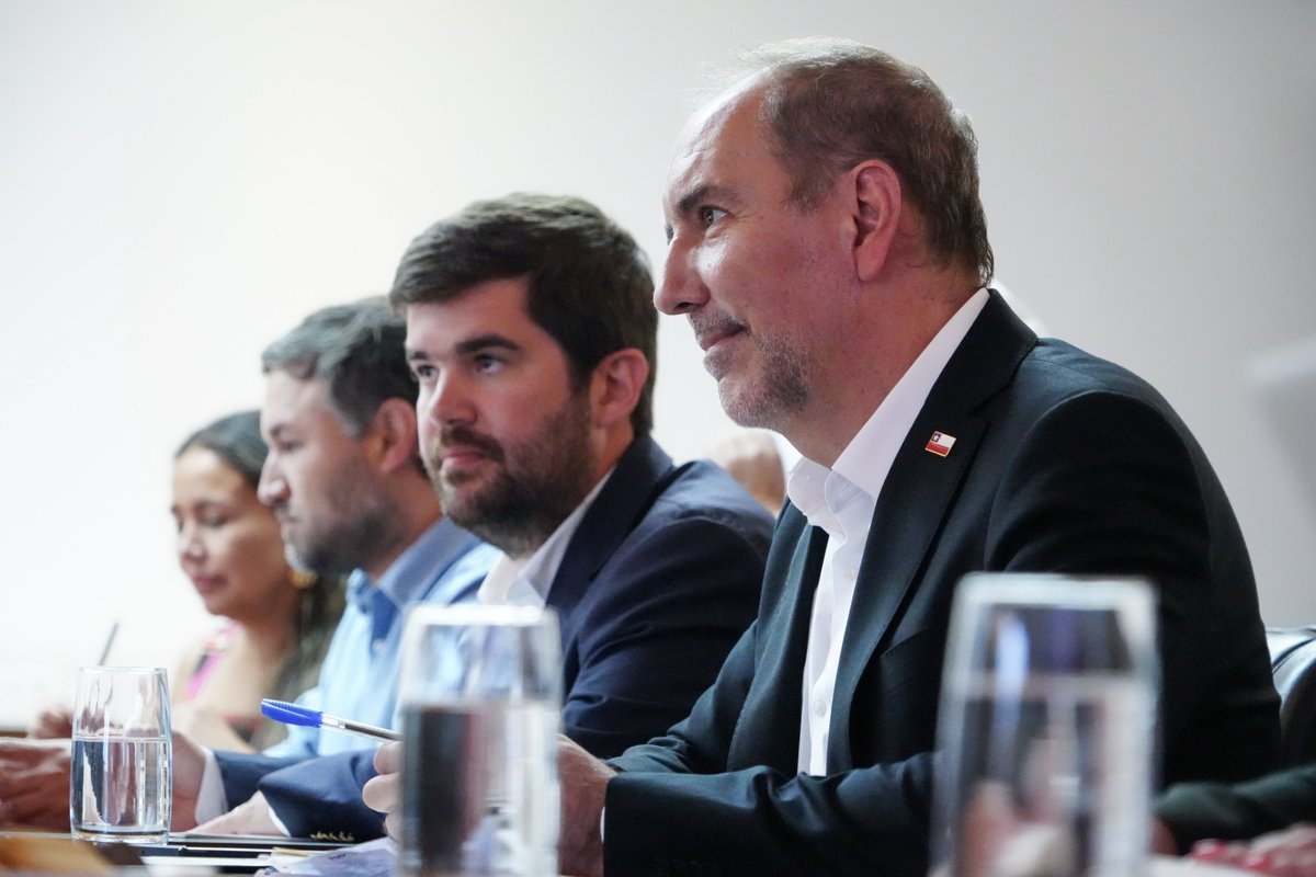 Ministerio de Transportes y Telecomunicaciones tweet media