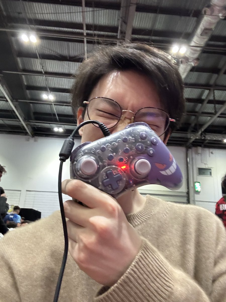 ビエラ tweet media