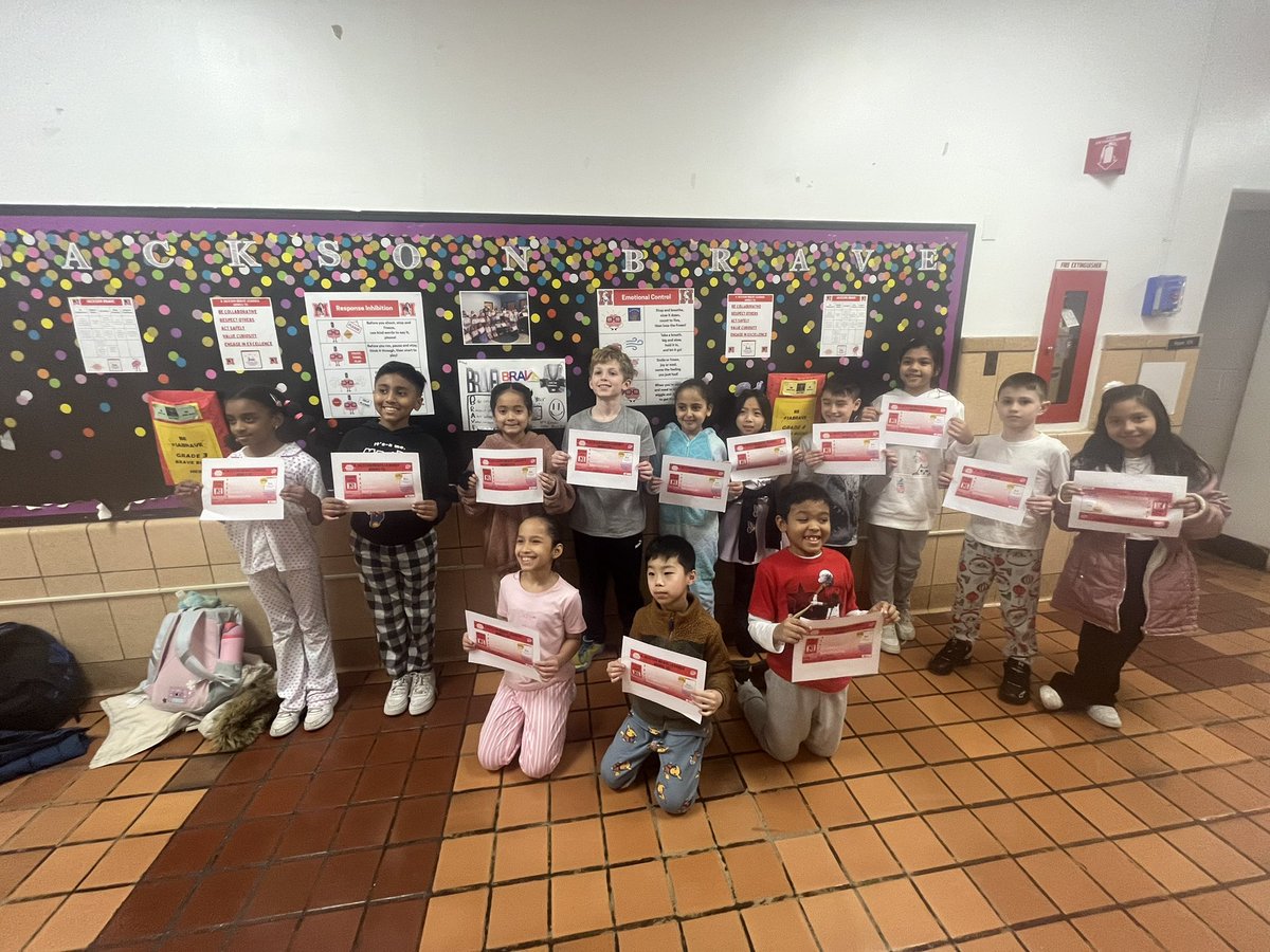 Mineola UFSD tweet media