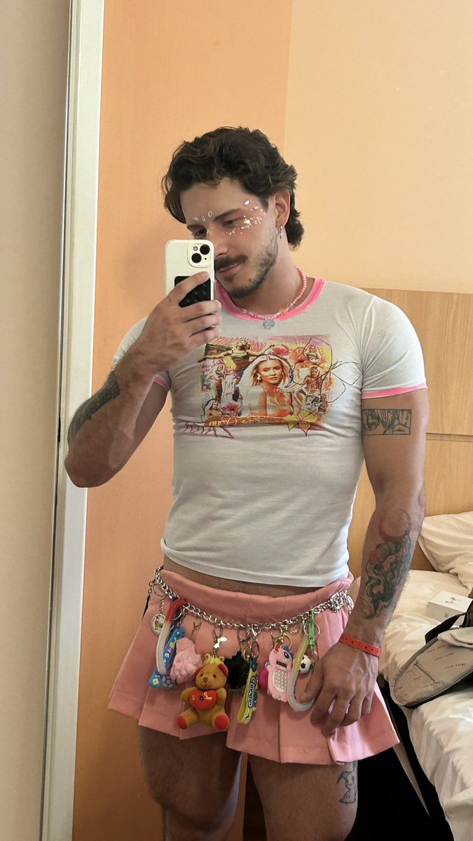 HeleninhaDaCondor tweet media