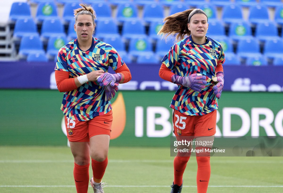 Esportivament, la baixa de Cata Coll és important.
Però per sort, enganxa amb l'aturada de seleccions. Es perdria:
▫️Lliga: Eibar, Granada, Deportivo
▫️Copa: Badalona Women

Compleix les 4 setmanes vs Deportivo o la tornada vs el Badalona

Confiem en Gemma i en la seva feina!💪