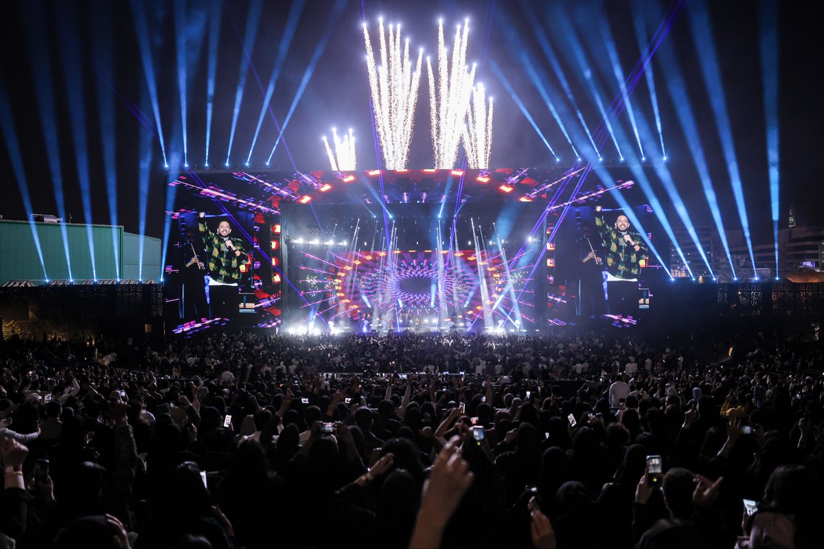 Mohamed Hamaki tweet media