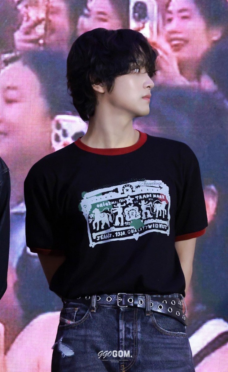 260213 Shopee
옆모습 너무 미남🫠
#HAECHAN #해찬 #ヘチャン