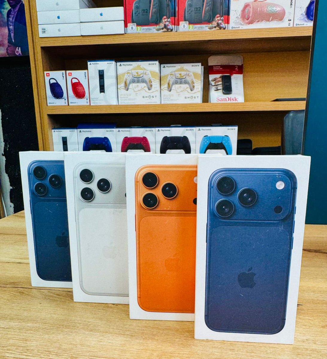 iPhone 17 pro max 256GB eSIM unlocked available @ Ghc16,500.00
Swaps are allowed 

Russian / Ghanaian / East Legon / Mohammed Kudus / Accra Mall / Ashawo