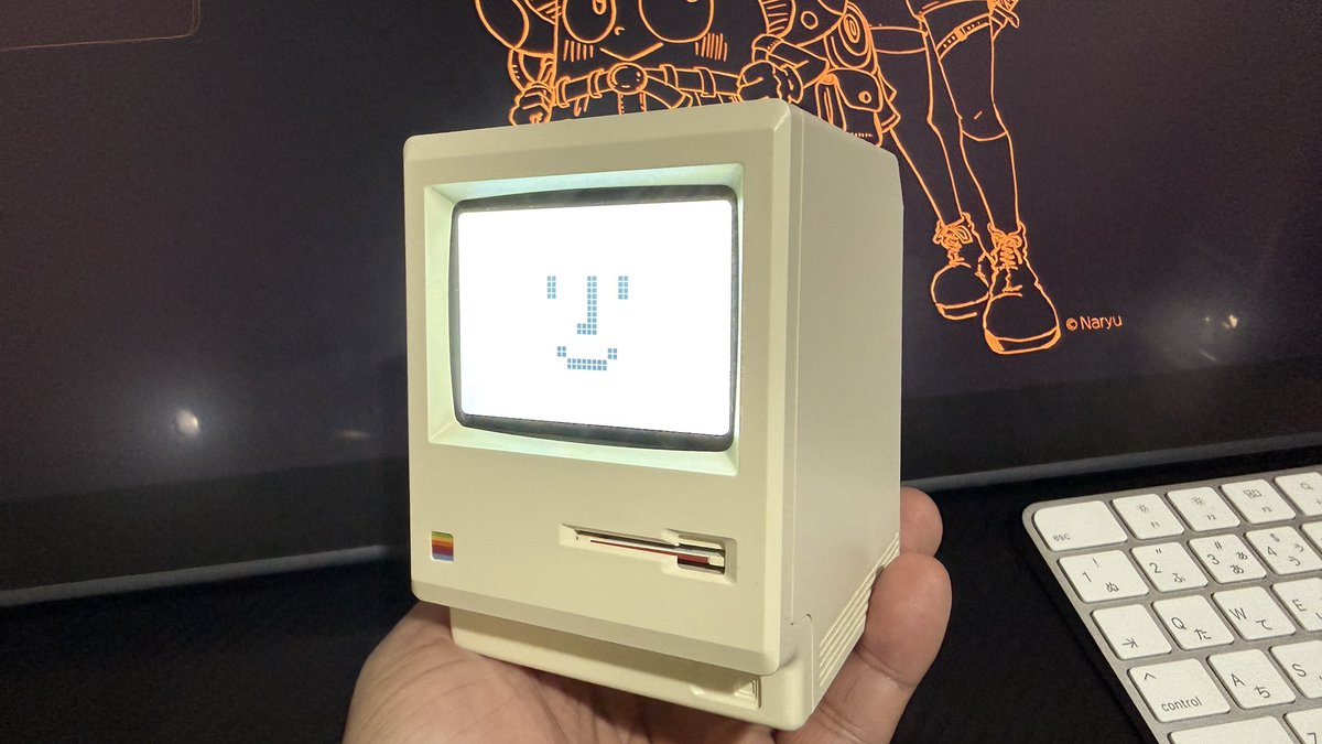 naryu776's tweet photo. 思わずポッチた!
これ可愛くない?
初代macに似た😆
デジタル時計
フロッピー入れたら電源オンなところがめっちゃいい!
#maclock https://t.co/nmW7XHUY6o