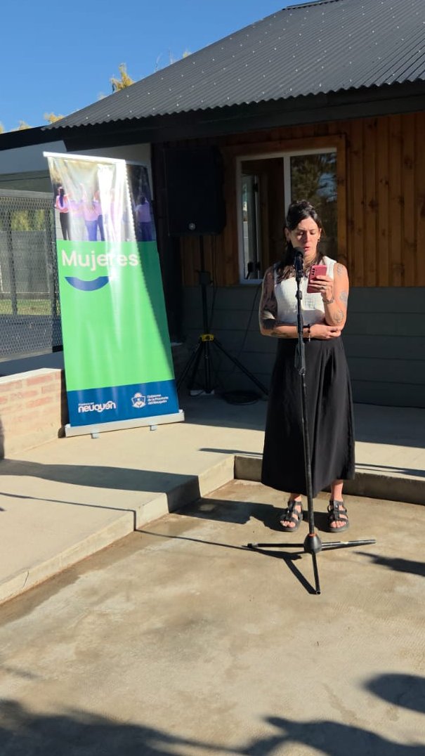 Se inauguró el refugio para mujeres víctimas de la violencia machista Ivana y Mayka Rosales. 
Un anhelo de Ivana por el que trabajó muy fuerte.
Por fin se concretó un compromiso que la pcia tenía x la revictimización que padecieron ella y sus hijas
Te abrazo fuerte <a href="/Abbrilrosales/">Abril Rosales</a>