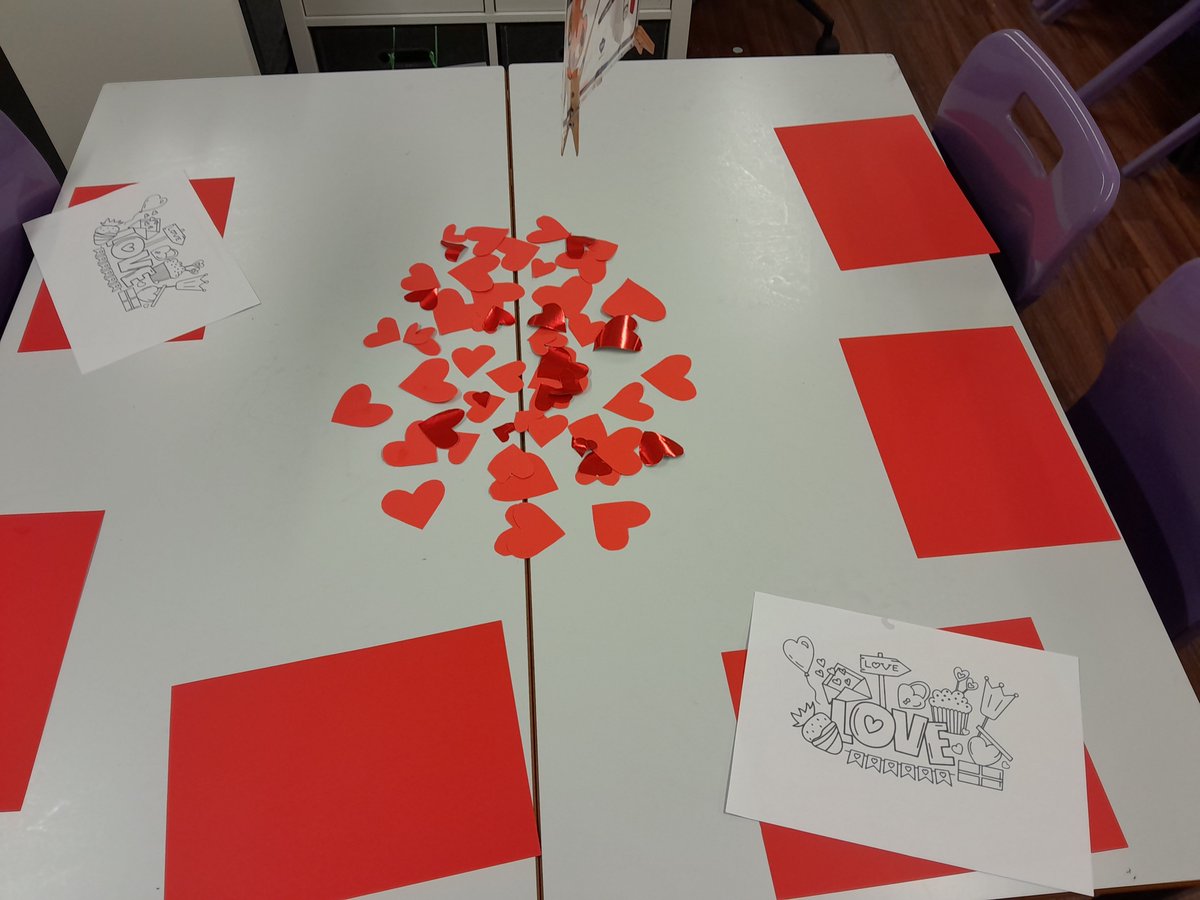 KPS_OOSC's tweet photo. Valentines Day  has arrived early in the Out Of School Club 😍 @KingsPriory https://t.co/sMhG7Z5C5o