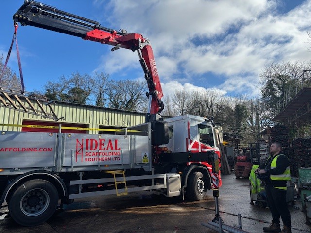New week, new wheels 🚛
Fleet upgrade complete ✔️
We’ve added a new HI-AB truck to the fleet, helping us work even more efficiently &amp; providing an even better service for our clients going forward.
