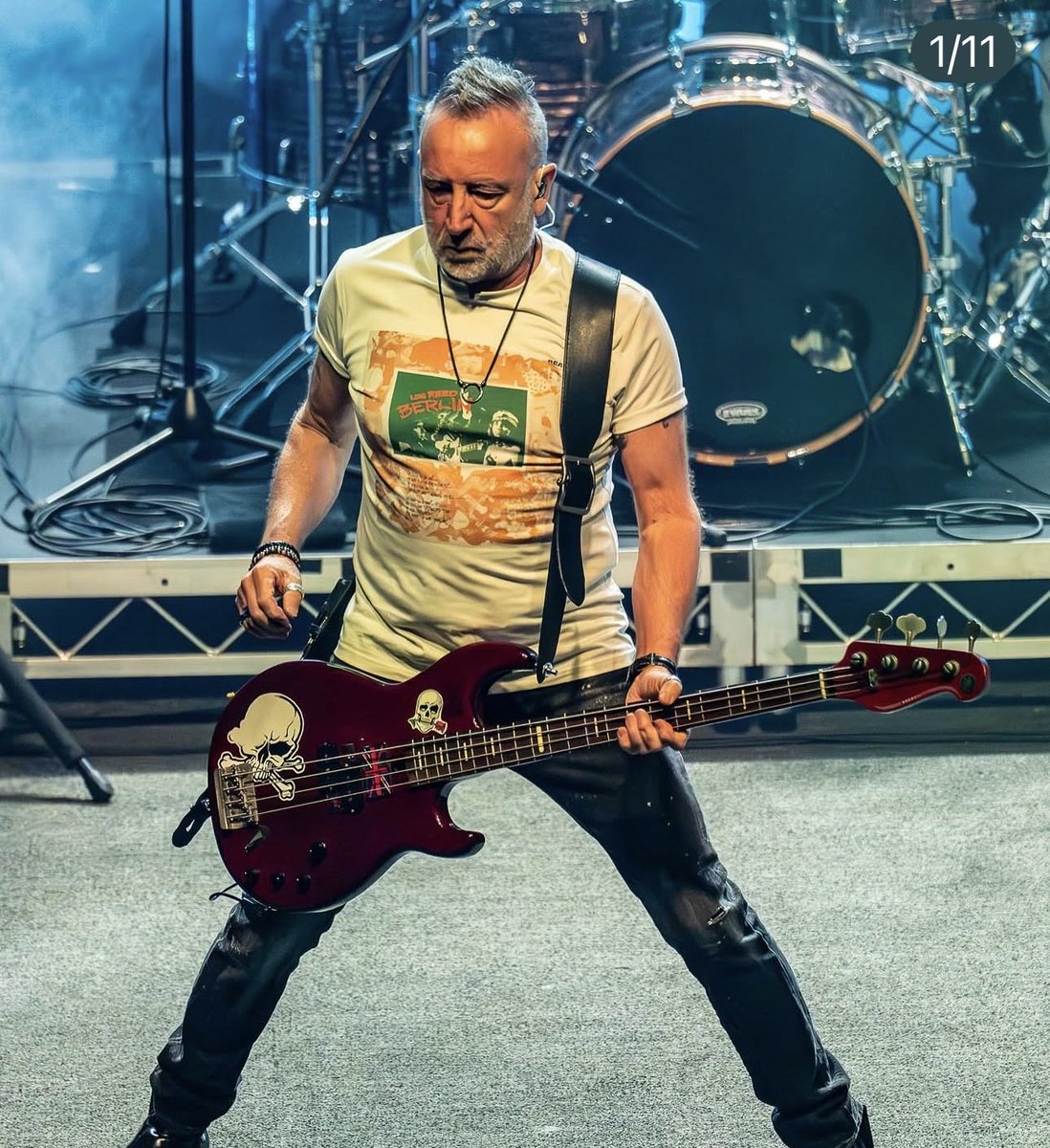 RobMc1969's tweet photo. Happy 70th birthday Hooky
@peterhook https://t.co/AUpgzhrcO4