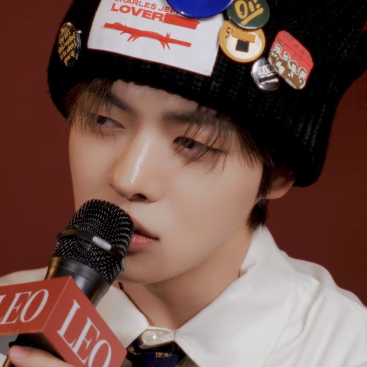 leoleeonly's tweet photo. 리오 보자마자 바츠마루 머리 세팅하는거 생각남 졸귀 https://t.co/QpXHte6Gf0