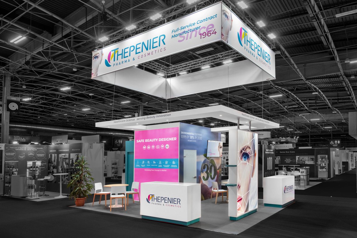 R2 Stand & Event tweet media