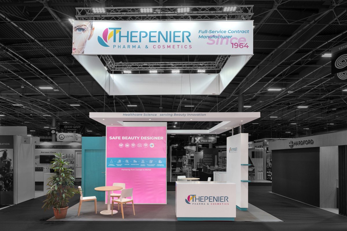 R2 Stand & Event tweet media