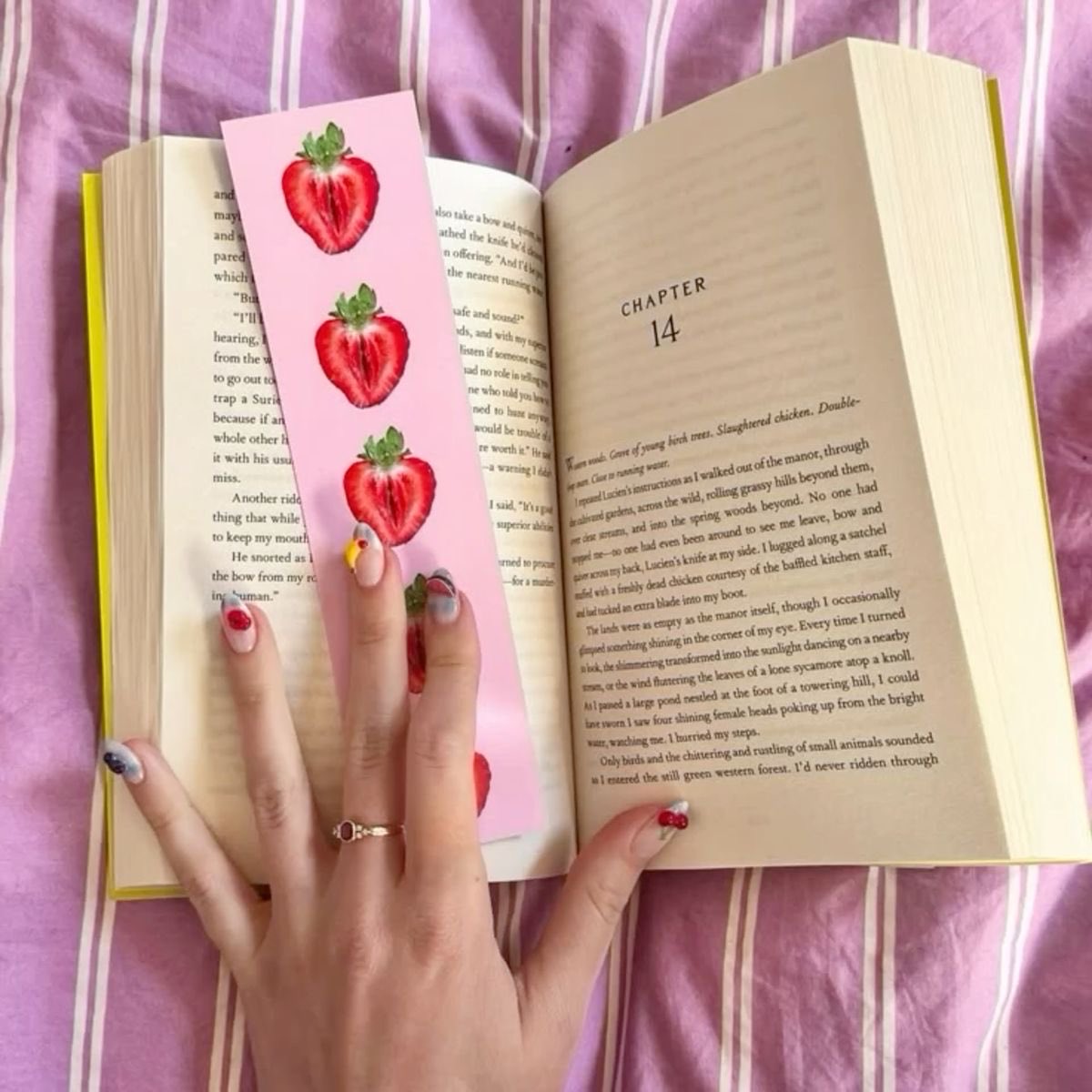 𝙈𝙖𝙧𝙮𝙧𝙤𝙨𝙚 (@moontides_) on Twitter photo 