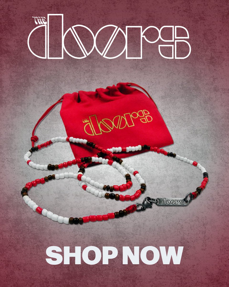 TheDoors's tweet photo. Own a piece of rock history.

The Official “Young Lion” Necklace is inspired by the necklace Jim Morrison famously wore in Joel Brodsky’s iconic 1967 Young Lion photo shoot, the images that shaped Morrison’s powerful, enduring image at the height of The Doors’ rise.

Includes a custom plaque and clasp, plus a velvety red drawstring pouch with The Doors logo in gold foil.

Shop now: https://t.co/T45kt53oRR

Photo by Joel Brodsky