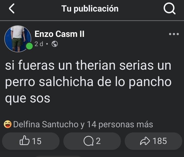 Pobre tipo vive de ser mi sombra.