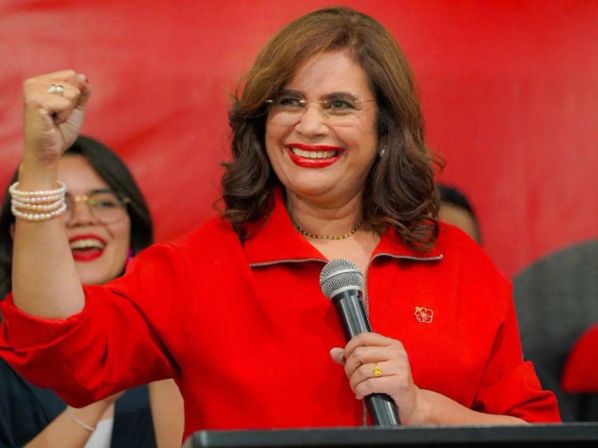 ¡Feliz cumpleaños! Sub Coordinadora <a href="/riximga/">Rixi Moncada</a> ❤️

Que este nuevo año fortalezca aún más  su valentía y su voz firme, esa que habla con la verdad aunque incomode a los corruptos. Reconocemos sus virtudes de honestidad, sensibilidad humana y su compromiso revolucionario que lucha