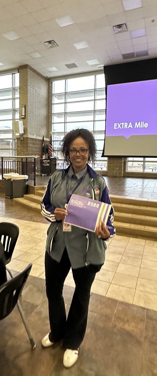 RPHS_Panthers10's tweet photo. 🏆#MainEvent🏆: Welcome/agenda/awards by Principal Dr. Jackson! January 2026 #ExtraMile Award goes to Donna Blount—Bookkeeper! Home of Scholars and Champions! #RPHSAwards @RGAPMobileLive https://t.co/BLSI9XylmD
