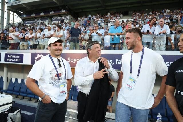 Alors que le timing de nos révélations sur les contrats d'image ou de conseil d'Antoine Dupont et Anthony Jelonch peut interroger, il apparaît important de préciser notre démarche journalistique sur une enquête d'une telle ampleur.

➡️ l.lequipe.fr/C0j