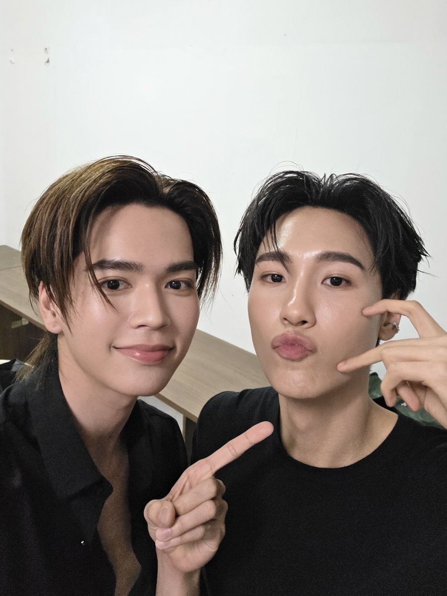 บทเพลงได้อยู่กับทันพบแล้วนะ 💙💛

#MelodyOfSecretsFinalEP