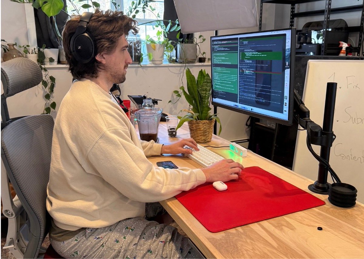 Max Blade tweet media