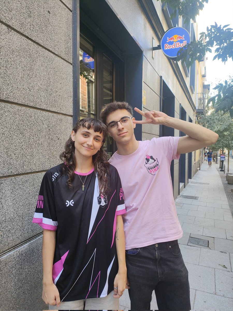 A ver cuando te vuelvo a ver y me flameas un poco <a href="/aliiserra/">GP aliiserra</a> 😝