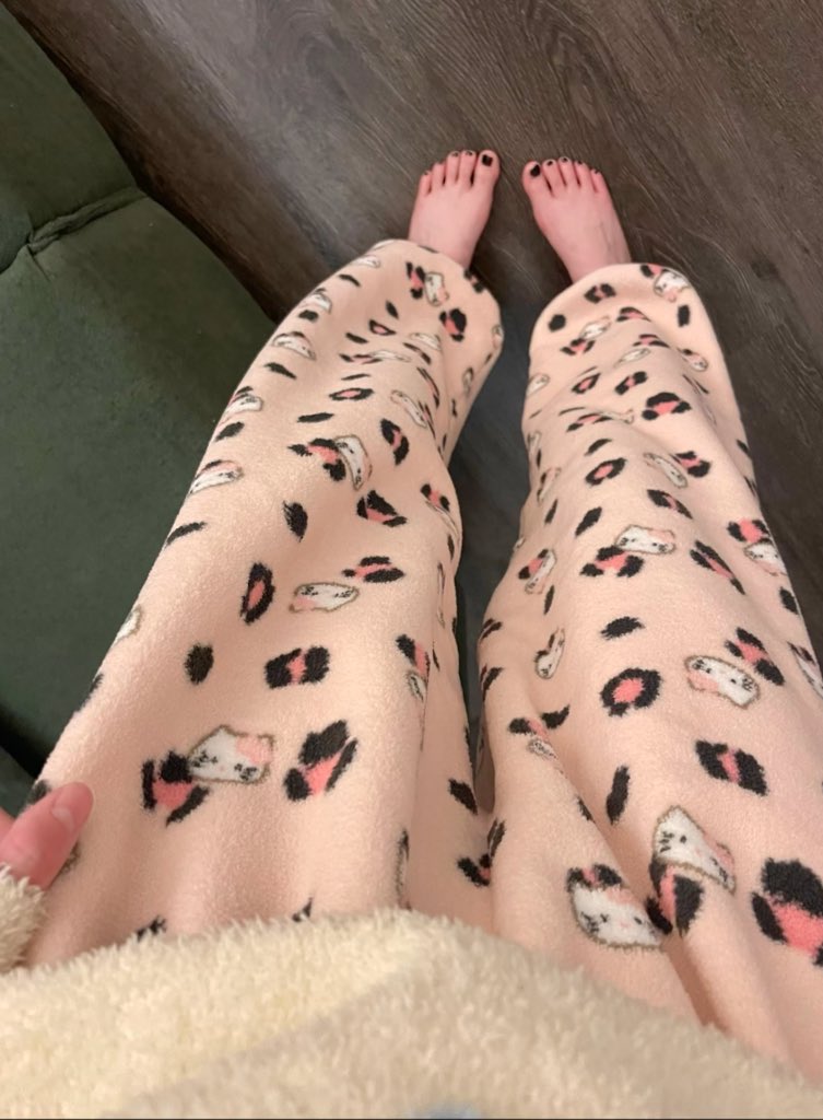 武汉绿可s tweet media