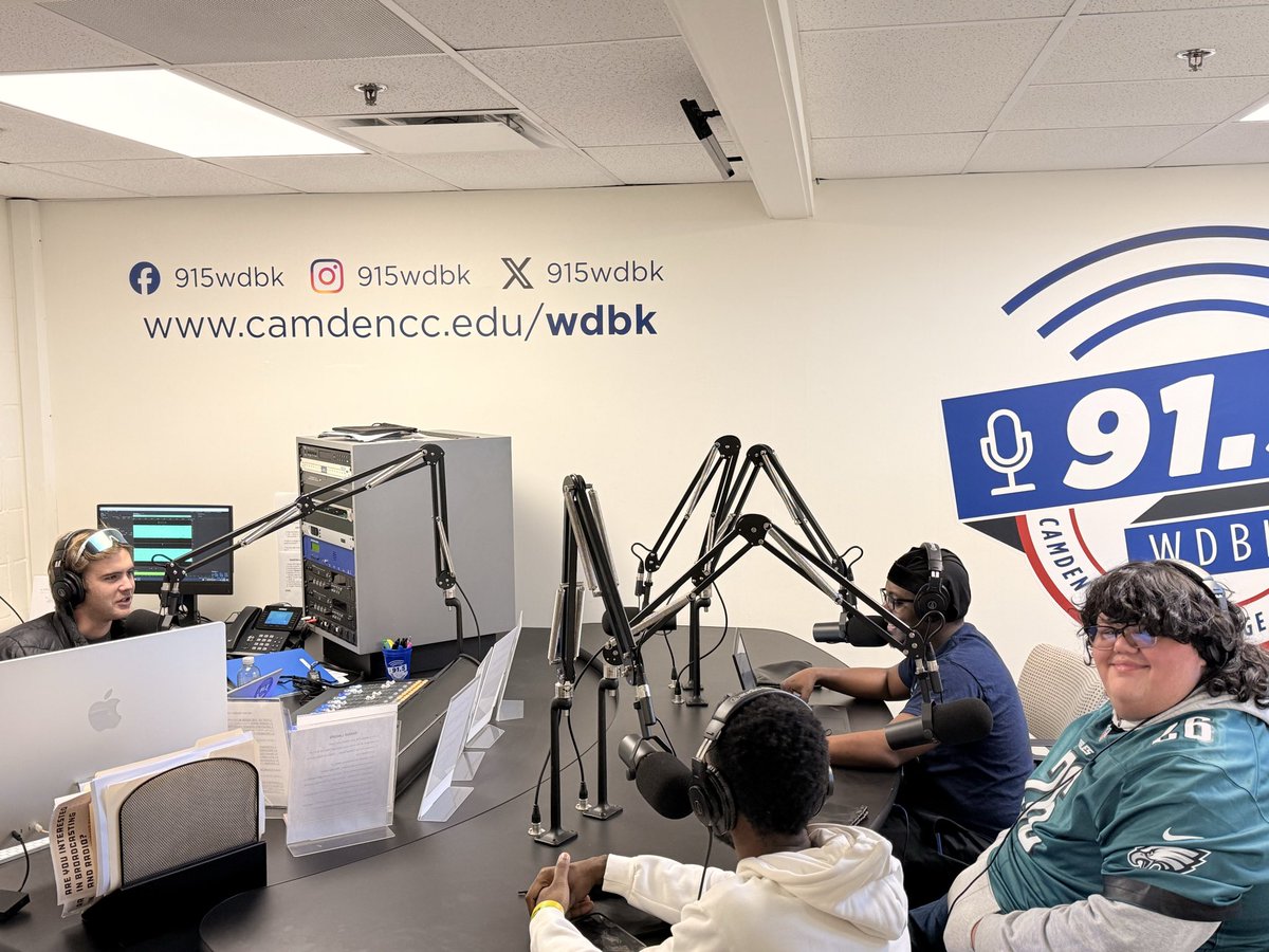 915WDBK's tweet photo. Happy World Radio Day from WDBK! https://t.co/o33nTDyk1l
