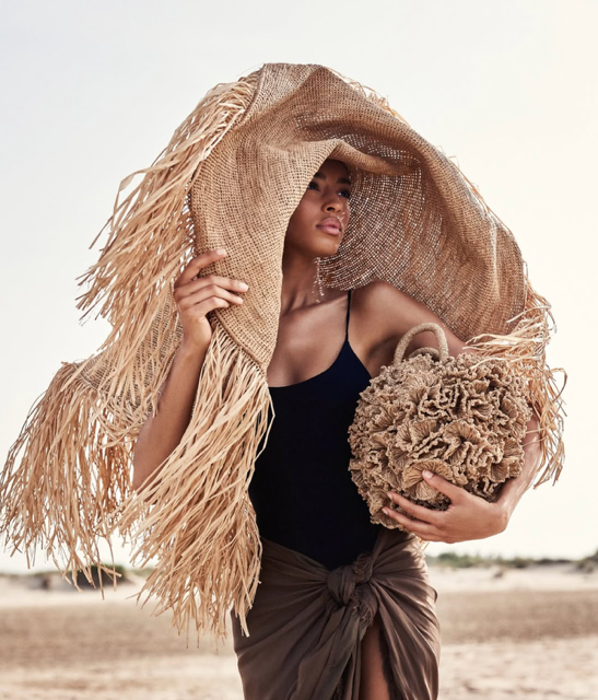 ComuneMI's tweet image. Dal 26 febbraio al 1 marzo, nel corso della #MFW26, torna il Salone #White nel #Tortona Fashion District per valorizzare nuovi mercati e nuovi brand in arrivo da tutto il mondo @whitemilano #fashionweek #sostenibilità #artigianalità