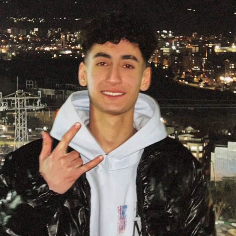 Aban🕊 tweet media