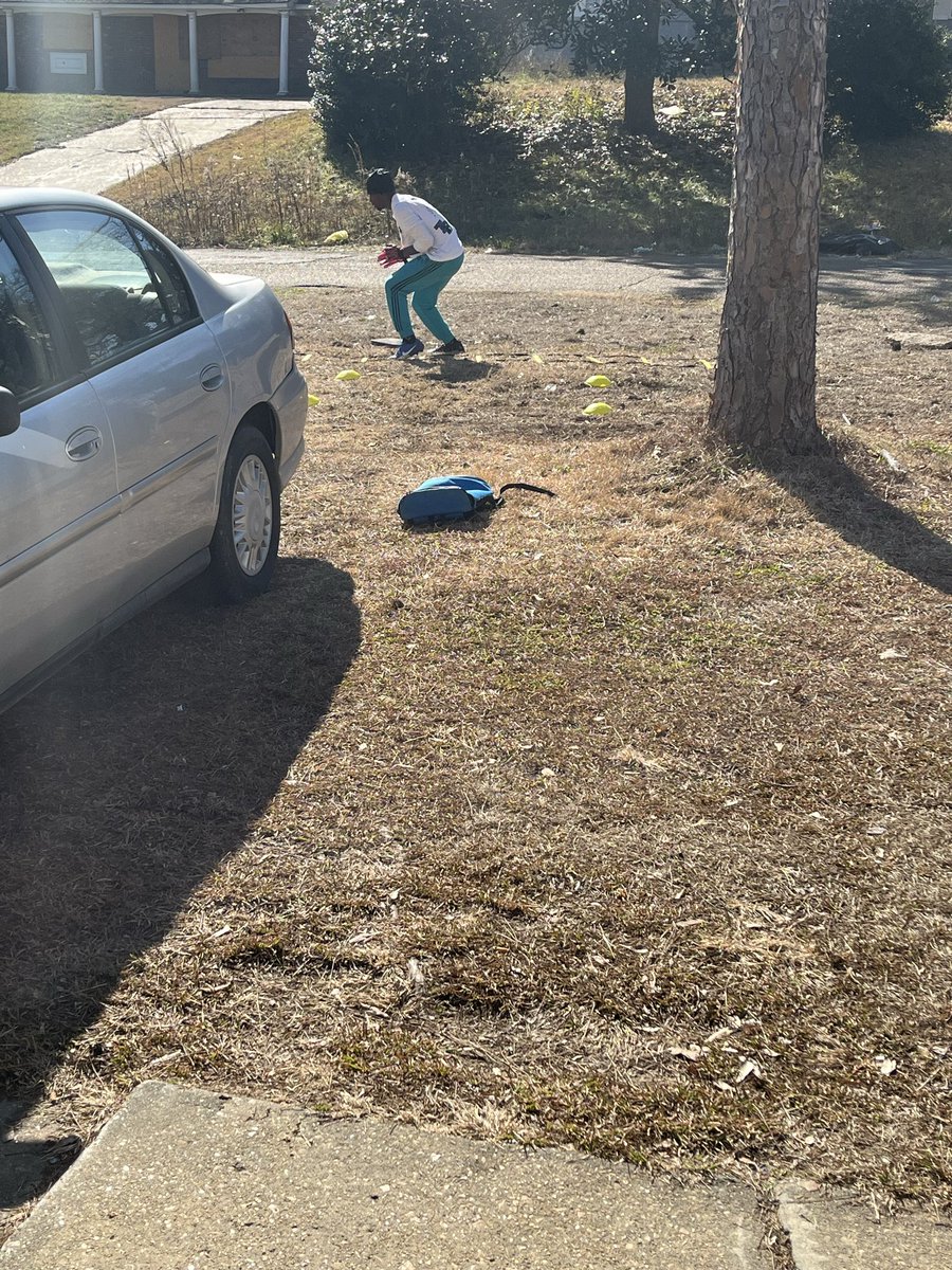 Arkelliousl's tweet image. Field work ❤️
@CoachDora_ @oc7888 @_CoachKThompson