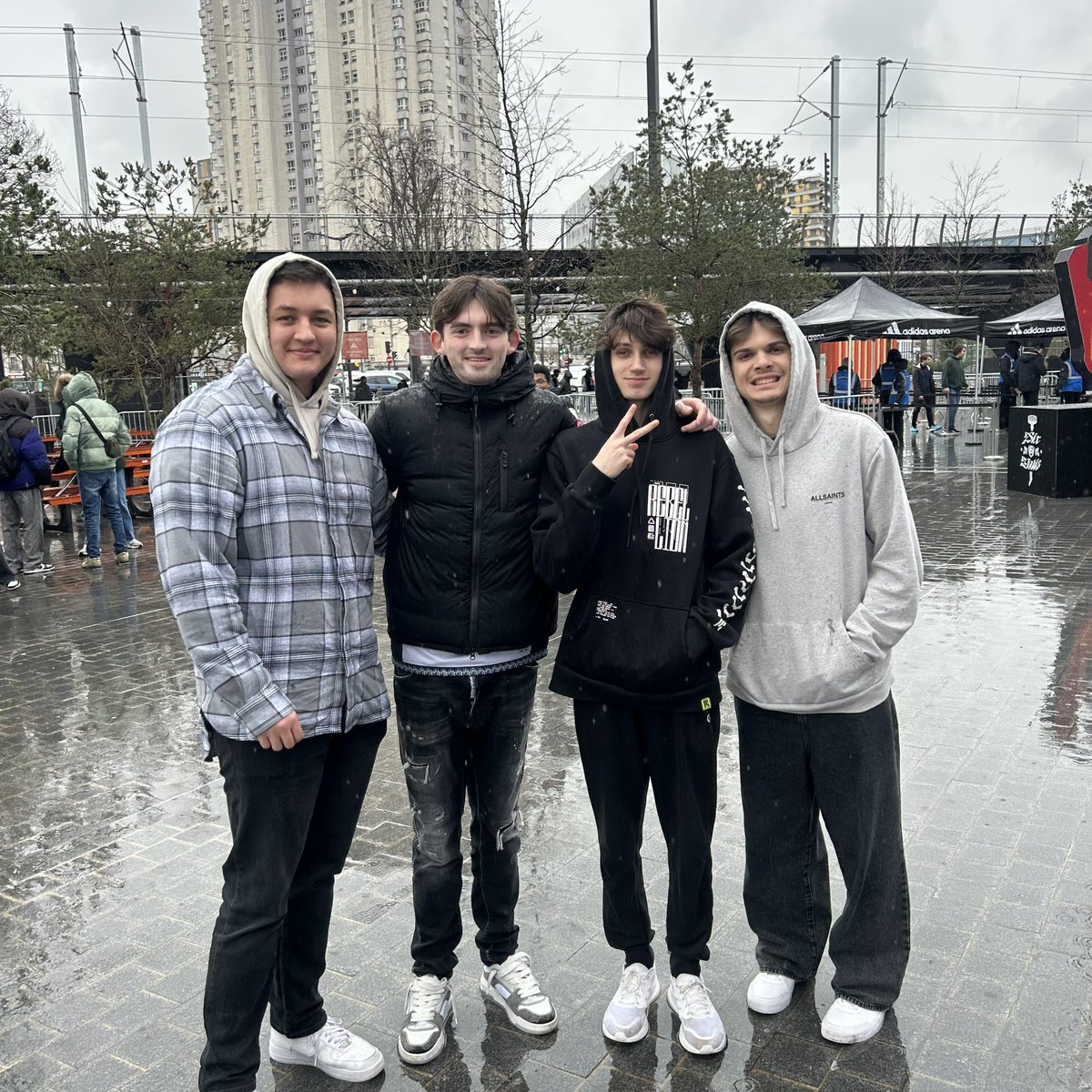 Kurxyy.🥀 tweet media