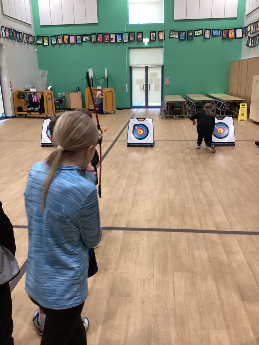 Mr Abnett tweet media