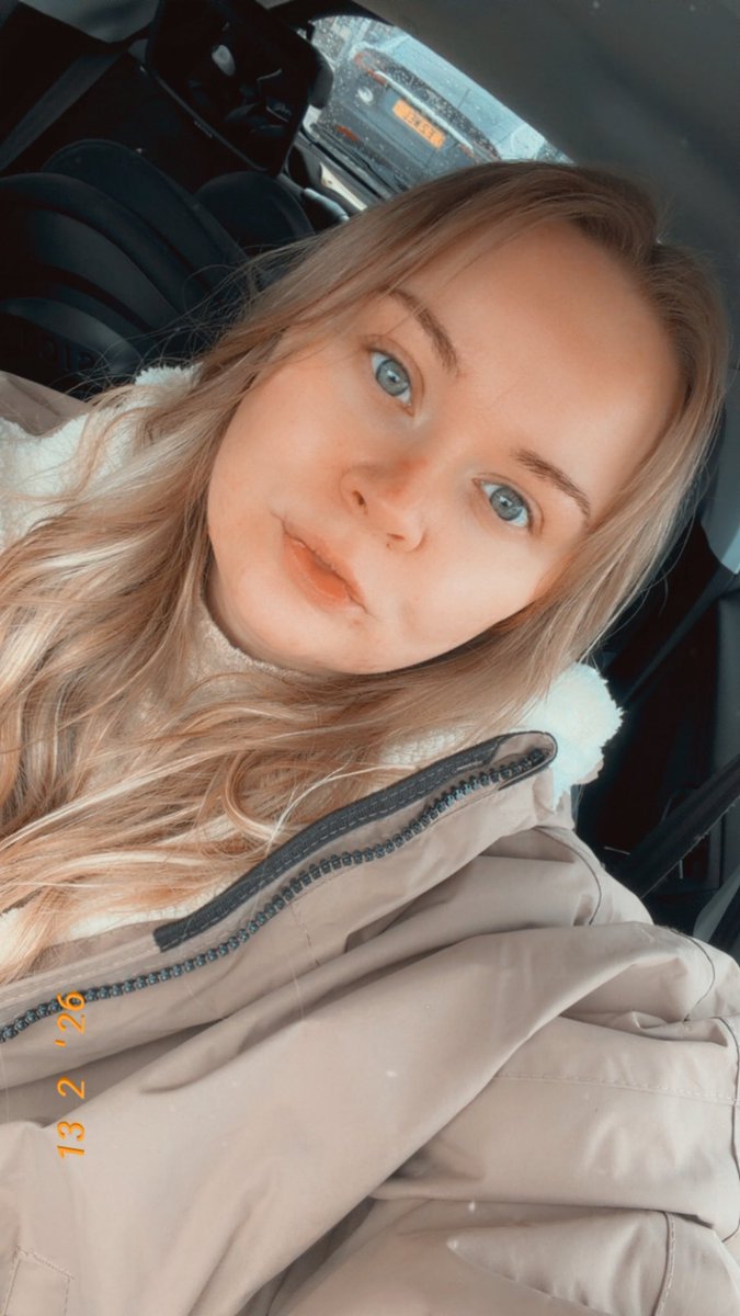 Fresh hair before the snow/rain ruined it 🙄