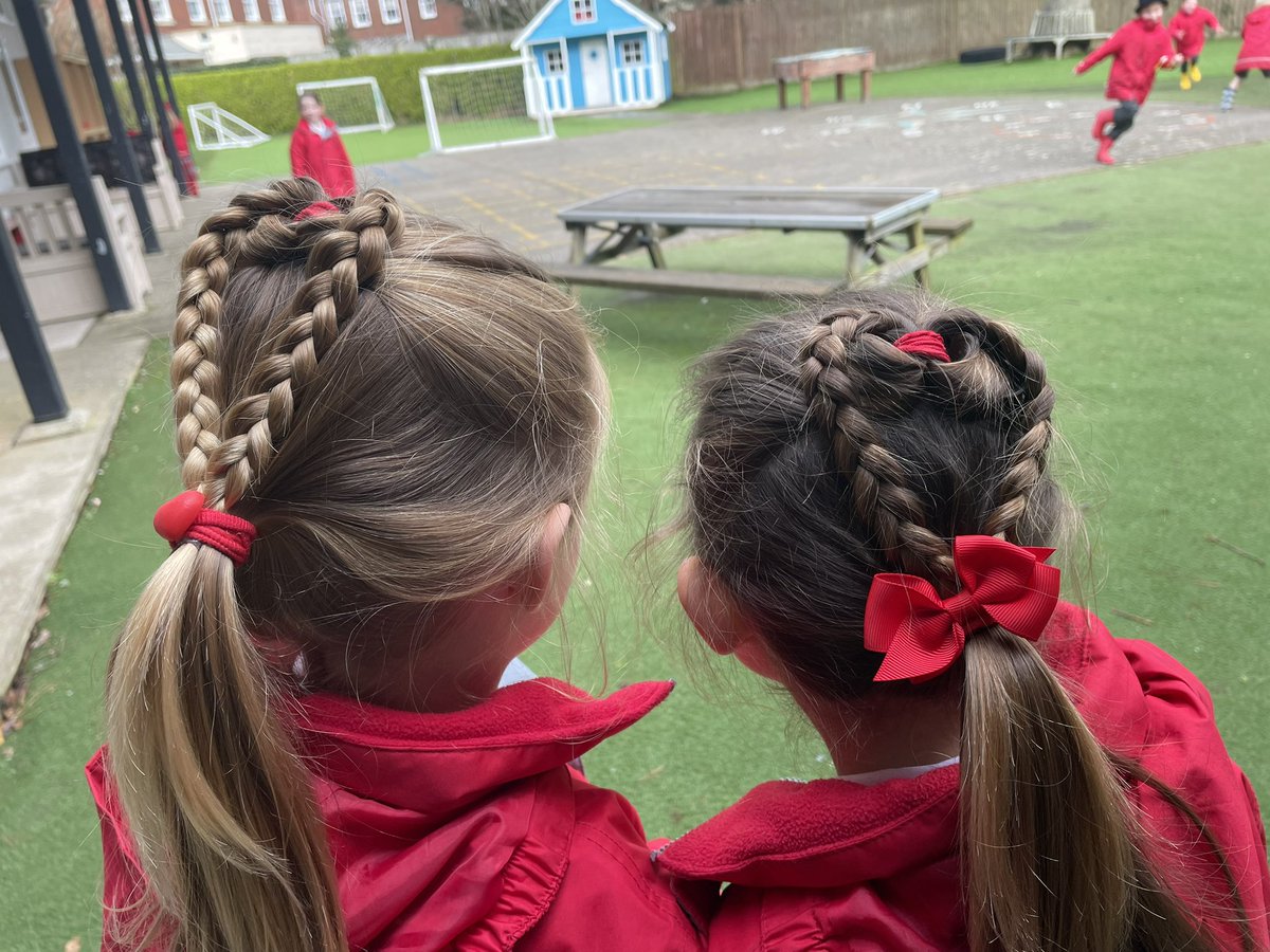 DurlstonPreprep's tweet photo. Happy Valentine’s Day from Durlston Pre-Prep! https://t.co/V0GdkpIytl