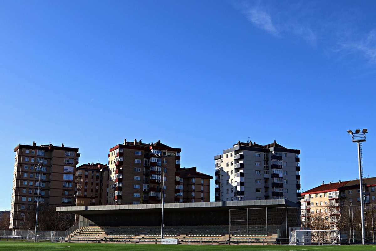 Eado (photo) tweet media