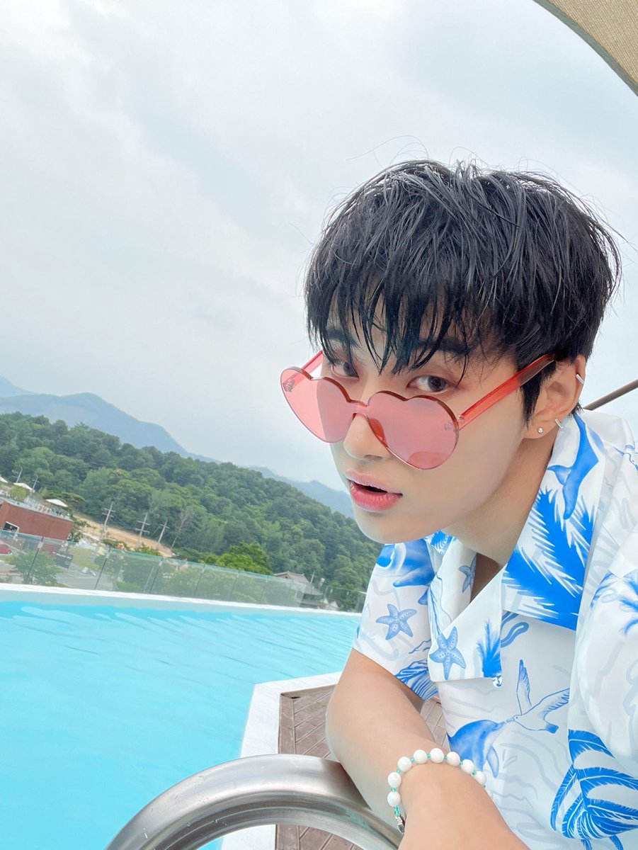 Hei you! Be my Valentine 😘

#OMEGA_X #오메가엑스 #JAEHAN #재한