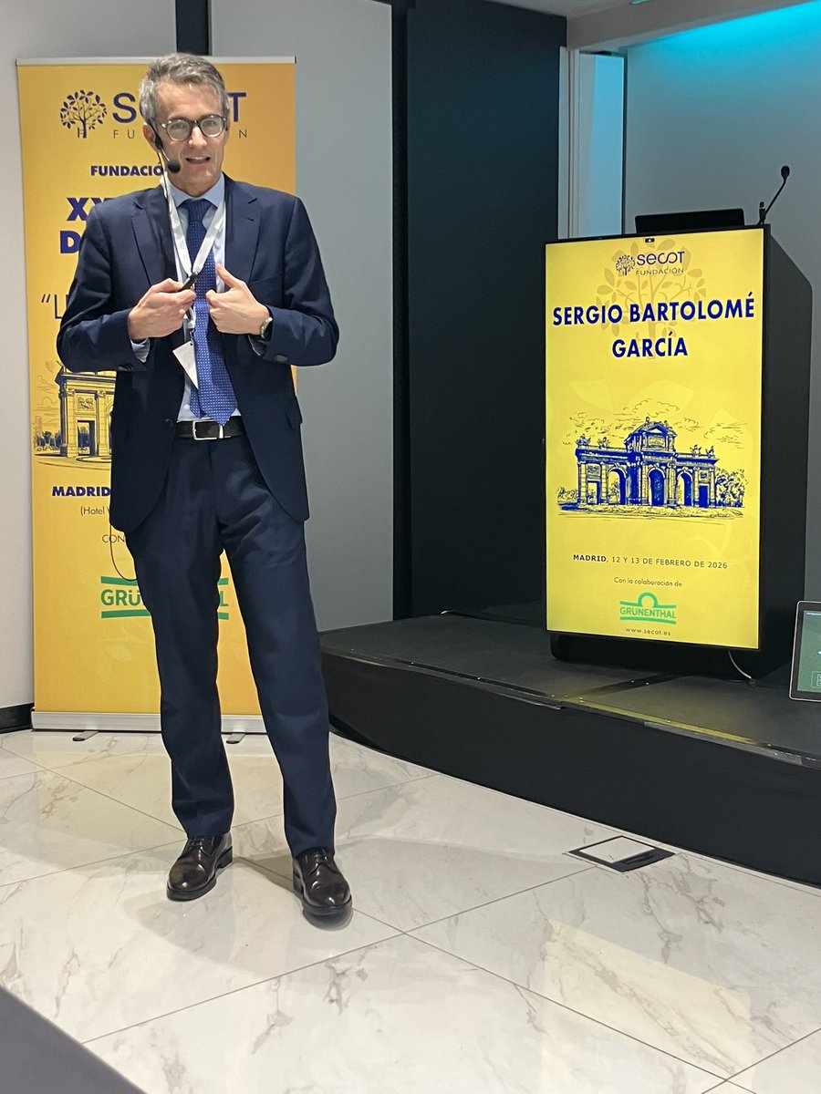 drsbartolome's tweet photo. Concluimos un nuevo Curso Luis Munuera para Residentes de 5o Año de Traumatología. Una oportunidad para realizar una revisión de la especialidad. Quiero agradecer a los ponentes y a los alumnos por las ganas demostradas. Y a la Junta de la SECOT por contar conmigo. ¡Seguimos! https://t.co/UyzqJdcX5Z