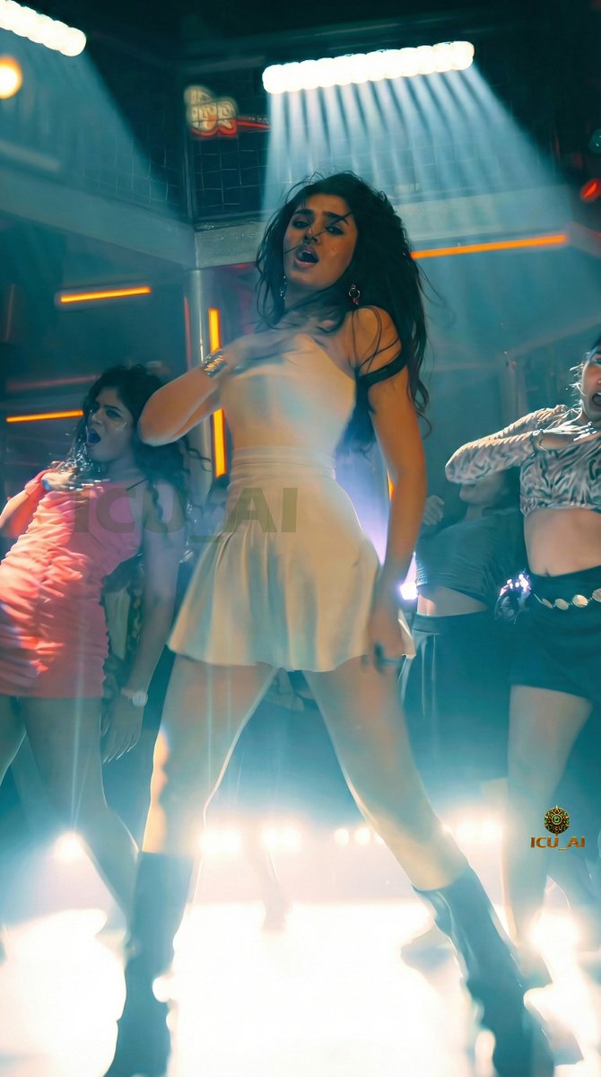 Krithi Shetty turns every beat into pure electricity in the "Enakena Yaarum Illaye" song from #LIK – that white mini dress flowing, killer moves, fierce energy, and that magnetic gaze owning the neon-lit dance floor!
#KrithiShetty