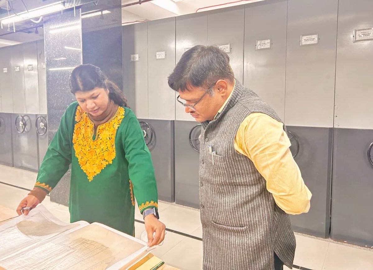 Delhi Archives tweet media