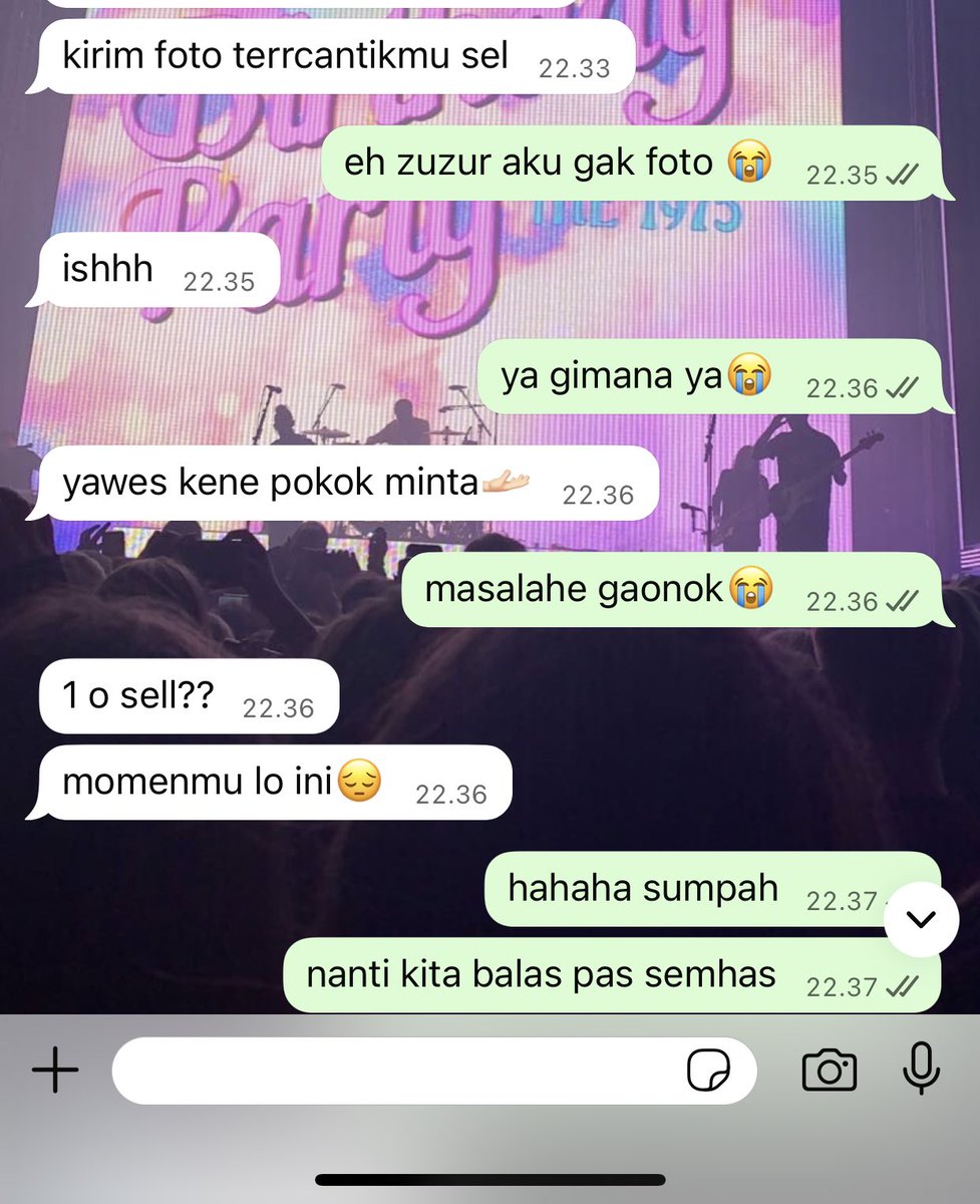 chifusyu's tweet photo. sedih gak tuh? wkwkwk ditelen aja dah sakitnya https://t.co/D5CUqg1Qha