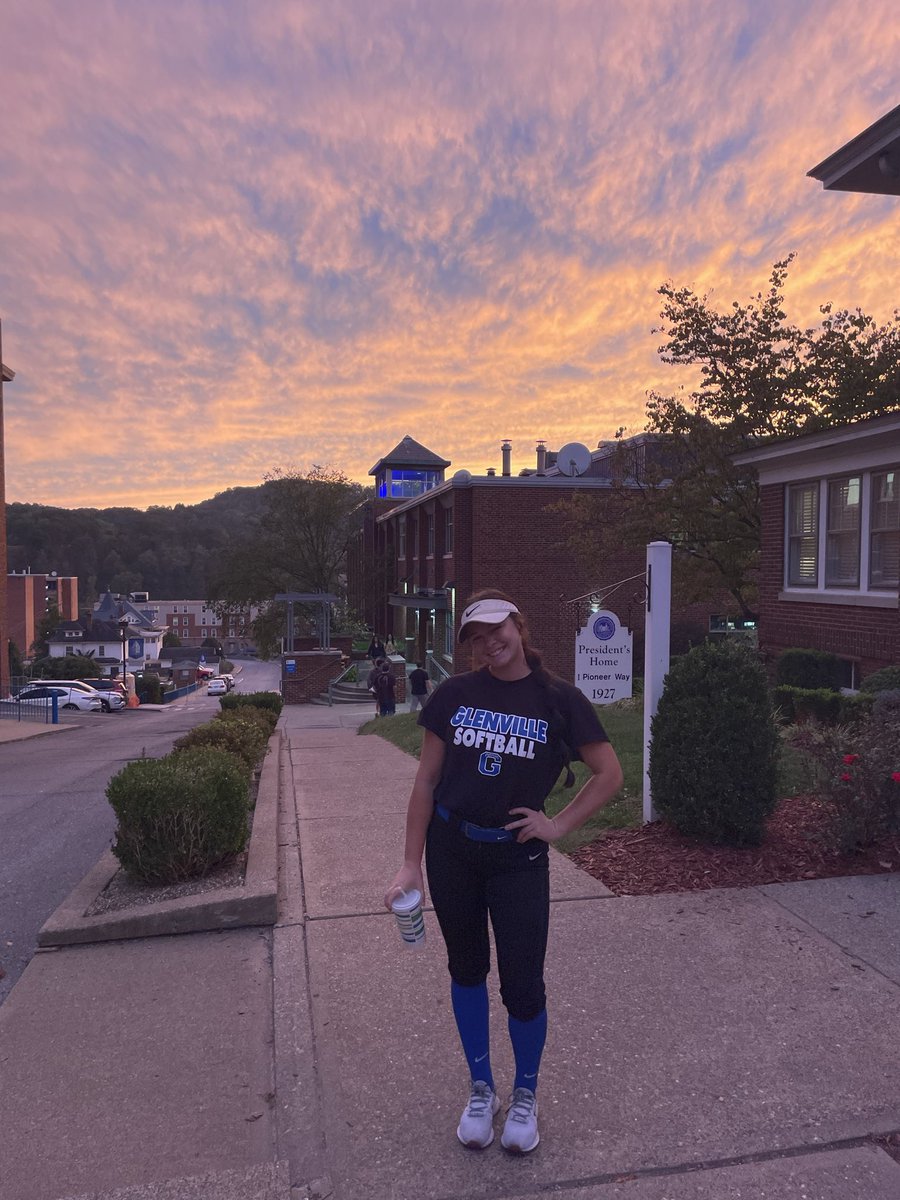 AlexisHarward's tweet photo. Help support Glenville State Softball!! Anything is greatly appreciated 💙#gsugiveday 

https://t.co/50SP6lPjkf https://t.co/89lnvW0fy0