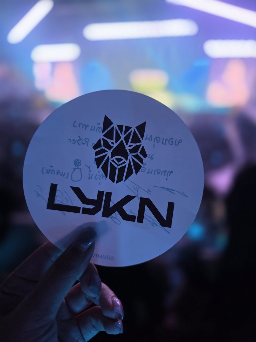 Peannutdanth's tweet image. ขอบคุณทุกคนที่เดินทางมาหาพวกเราชาว Riser ทุกคนด้วยนะค้าบ พรุ่งนี้แจกัน
-LYKN- 🐺

LYKN ON THE RISE
#RISERCONCERTD1
#LYKN