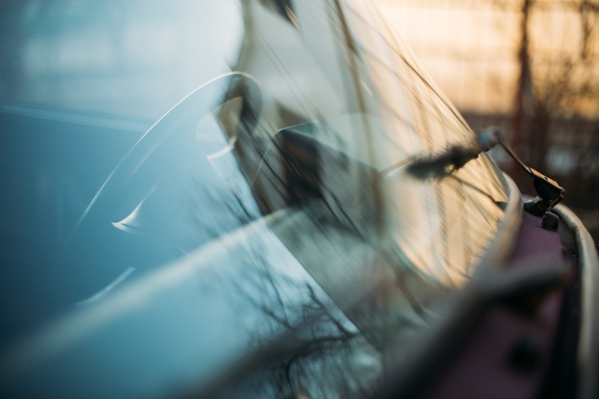 GlassDoctor's tweet image. Road debris is part of driving. Extra stress doesn’t have to be.

When we replace your windshield, Glass Doctor® includes our Windshield Protection Plan to help protect you if chips happen later on at no extra charge. 🛡️

#GlassDoctor #Neighborly #WindshieldProtection #AutoCare