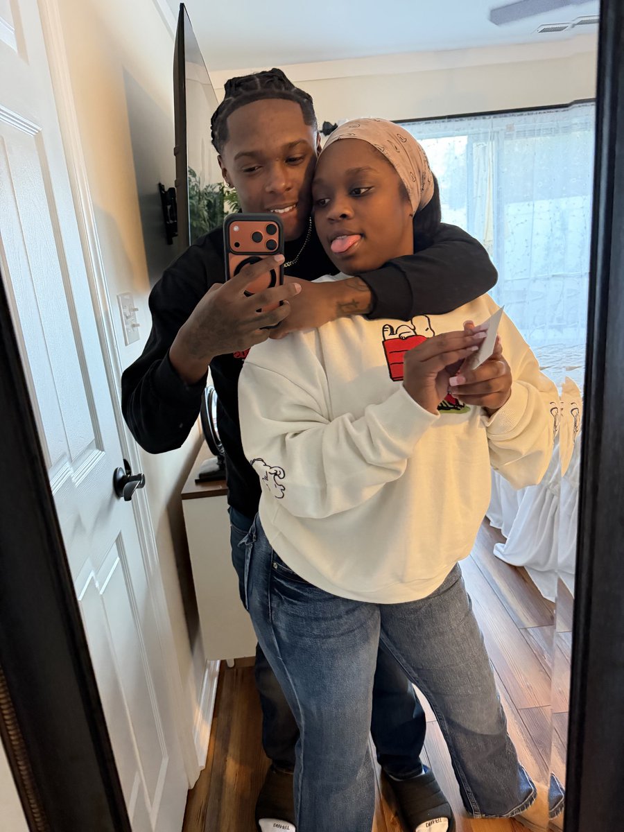 Only1chance18's tweet photo. Me &amp; my lady ❤️🤞🏾 https://t.co/lBSKgAIgRL